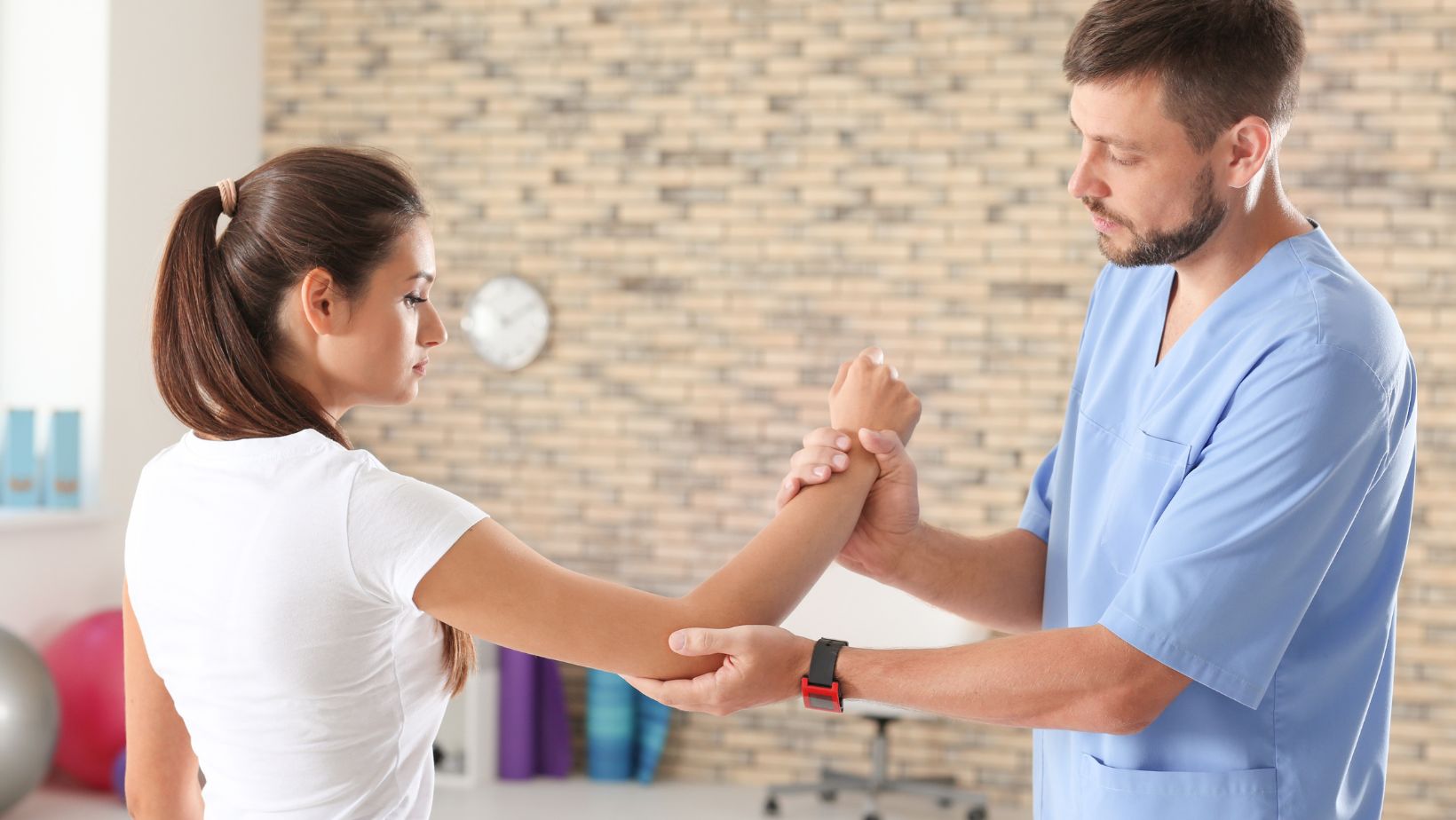 Il fisioterapista è il professionista del movimento: la formazione necessaria per svolgere questa professione